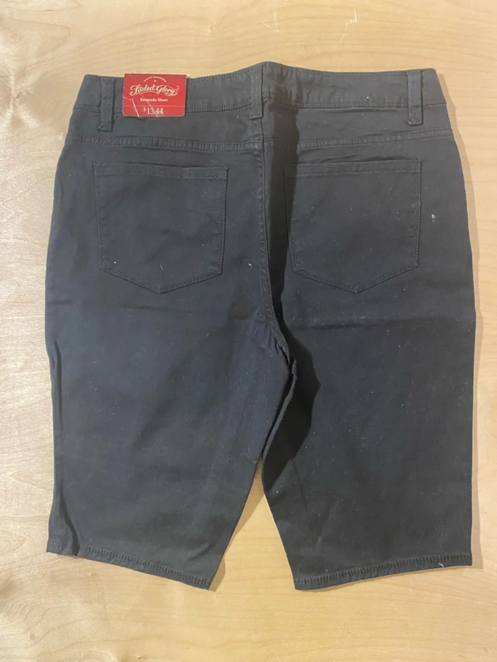 Faded Glory Black Bermuda Shorts 14 (RB)